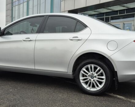 Серый Джили Другая, объемом двигателя 1.5 л и пробегом 28 тыс. км за 7400 $, фото 2 на Automoto.ua