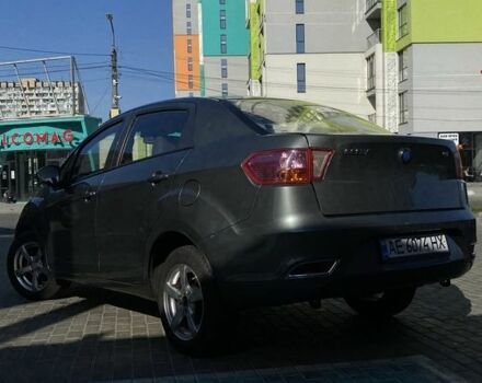 Джили Другая 2015 в Днепре (Днепропетровске) на Automoto.ua Серый Джили Другая, объемом двигателя 1.5 л и пробегом 1 тыс. км за 3300 $, фото 2 на Automoto.ua