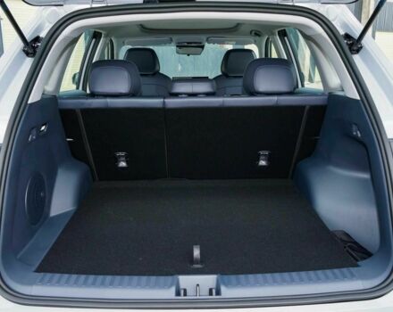 Сірий Джилі Інша, об'ємом двигуна 0 л та пробігом 1 тис. км за 23298 $, фото 22 на Automoto.ua