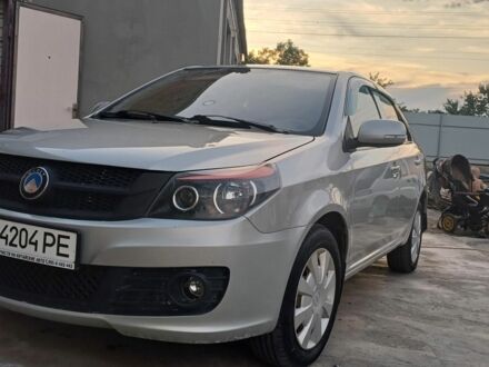 Джили Другая 2014 в Новомосковске на Automoto.ua Серый Джили Другая, объемом двигателя 1.5 л и пробегом 116 тыс. км за 3699 $, фото 1 на Automoto.ua