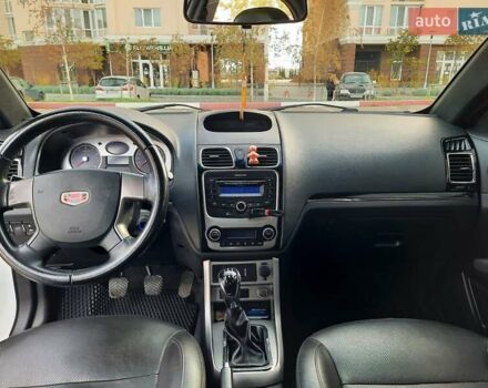 Белый Джили Эмгранд 7 (EC7), объемом двигателя 1.79 л и пробегом 210 тыс. км за 4600 $, фото 13 на Automoto.ua