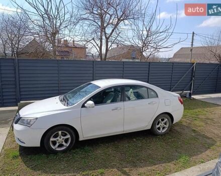 Белый Джили Эмгранд 7 (EC7), объемом двигателя 1.5 л и пробегом 100 тыс. км за 3500 $, фото 2 на Automoto.ua