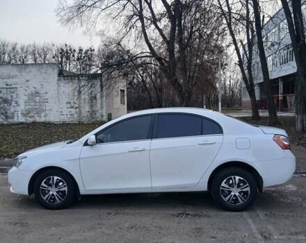 Белый Джили Эмгранд 7 (EC7), объемом двигателя 1.8 л и пробегом 69 тыс. км за 4800 $, фото 3 на Automoto.ua