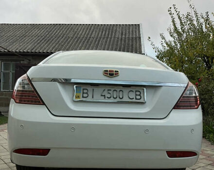 Джили Эмгранд 7 (EC7) 2013 в Решетиловке на Automoto.ua Белый Джили Эмгранд 7 (EC7), объемом двигателя 1.79 л и пробегом 310 тыс. км за 4200 $, фото 4 на Automoto.ua