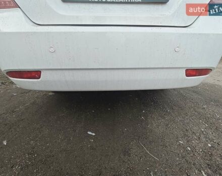 Белый Джили Эмгранд 7 (EC7), объемом двигателя 1.79 л и пробегом 150 тыс. км за 5200 $, фото 4 на Automoto.ua