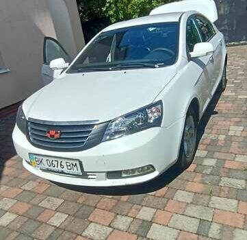 Белый Джили Эмгранд 7 (EC7), объемом двигателя 1.79 л и пробегом 154 тыс. км за 3900 $, фото 1 на Automoto.ua