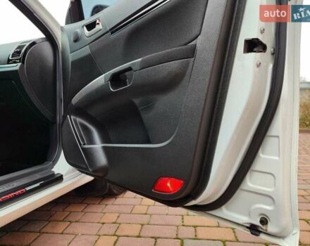 Белый Джили Эмгранд 7 (EC7), объемом двигателя 1.5 л и пробегом 193 тыс. км за 4800 $, фото 24 на Automoto.ua