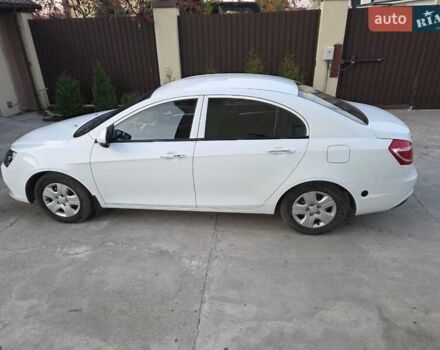 Белый Джили Эмгранд 7 (EC7), объемом двигателя 1.5 л и пробегом 92 тыс. км за 7550 $, фото 5 на Automoto.ua