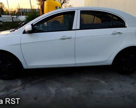 Білий Джилі Емгранд 7 (EC7), об'ємом двигуна 1.5 л та пробігом 60 тис. км за 7800 $, фото 1 на Automoto.ua