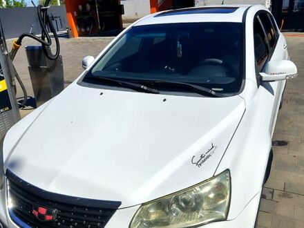 Джилі Емгранд 7 (EC7) 2012 у Павлограде на Automoto.ua Білий Джилі Емгранд 7 (EC7), об'ємом двигуна 1.8 л та пробігом 250 тис. км за 4000 $, фото 1 на Automoto.ua