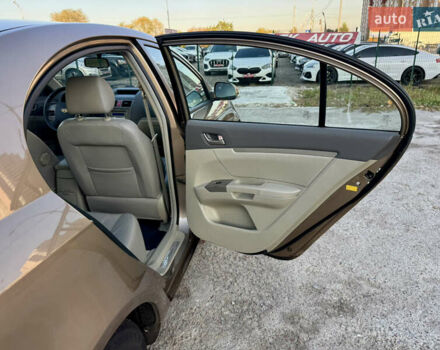 Бежевый Джили Эмгранд 7 (EC7), объемом двигателя 1.79 л и пробегом 12 тыс. км за 6950 $, фото 19 на Automoto.ua