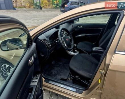 Бежевий Джилі Емгранд 7 (EC7), об'ємом двигуна 1.5 л та пробігом 206 тис. км за 2950 $, фото 3 на Automoto.ua