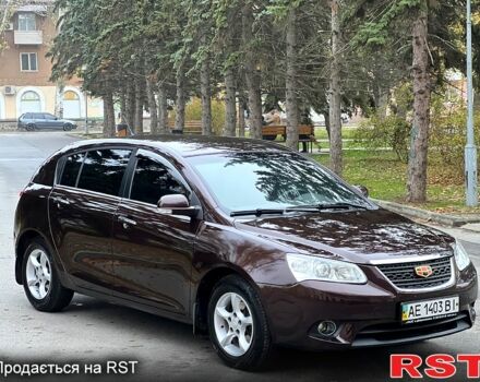 Красный Джили Эмгранд 7 (EC7), объемом двигателя 1.8 л и пробегом 81 тыс. км за 4500 $, фото 2 на Automoto.ua