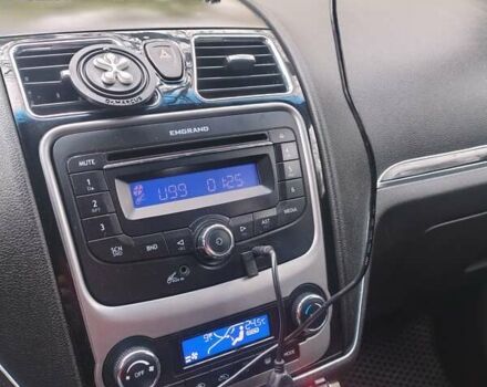 Красный Джили Эмгранд 7 (EC7), объемом двигателя 1.5 л и пробегом 120 тыс. км за 4300 $, фото 13 на Automoto.ua