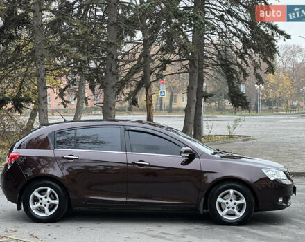 Красный Джили Эмгранд 7 (EC7), объемом двигателя 1.8 л и пробегом 81 тыс. км за 4500 $, фото 3 на Automoto.ua