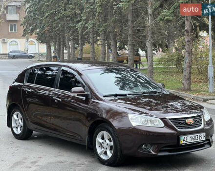 Красный Джили Эмгранд 7 (EC7), объемом двигателя 1.8 л и пробегом 81 тыс. км за 4500 $, фото 2 на Automoto.ua