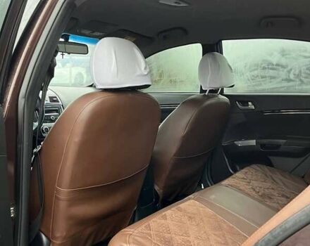 Красный Джили Эмгранд 7 (EC7), объемом двигателя 1.5 л и пробегом 100 тыс. км за 4200 $, фото 5 на Automoto.ua