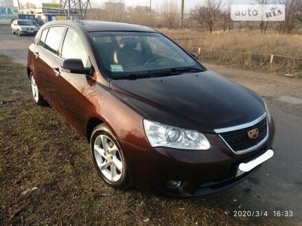 Джили Эмгранд 7 (EC7) 2013 в Киеве на Automoto.ua Красный Джили Эмгранд 7 (EC7), объемом двигателя 1.5 л и пробегом 88 тыс. км за 4250 $, фото 1 на Automoto.ua