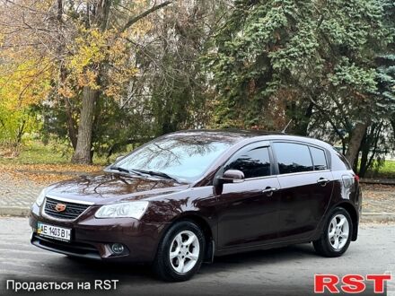 Красный Джили Эмгранд 7 (EC7), объемом двигателя 1.8 л и пробегом 81 тыс. км за 4500 $, фото 1 на Automoto.ua