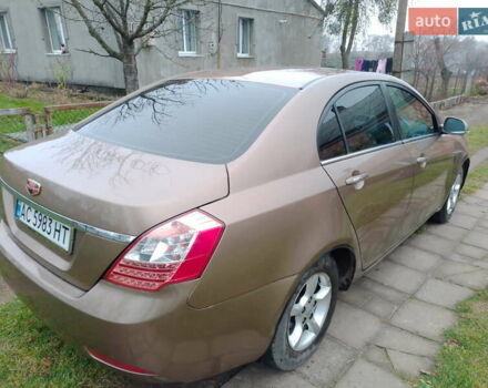 Желтый Джили Эмгранд 7 (EC7), объемом двигателя 1.5 л и пробегом 119 тыс. км за 4200 $, фото 3 на Automoto.ua