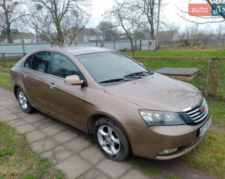 Желтый Джили Эмгранд 7 (EC7), объемом двигателя 1.5 л и пробегом 119 тыс. км за 4200 $, фото 1 на Automoto.ua