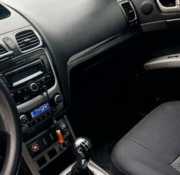 Джили Эмгранд 7 (EC7) 2012 в Кривом Роге на Automoto.ua Серый Джили Эмгранд 7 (EC7), объемом двигателя 1.79 л и пробегом 185 тыс. км за 5000 $, фото 4 на Automoto.ua