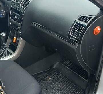 Джили Эмгранд 7 (EC7) 2012 в Кривом Роге на Automoto.ua Серый Джили Эмгранд 7 (EC7), объемом двигателя 1.79 л и пробегом 185 тыс. км за 5000 $, фото 1 на Automoto.ua