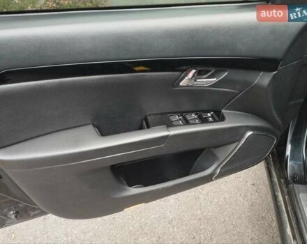 Чорний Джилі Emgrand 8 (EC8), об'ємом двигуна 2 л та пробігом 171 тис. км за 4900 $, фото 66 на Automoto.ua