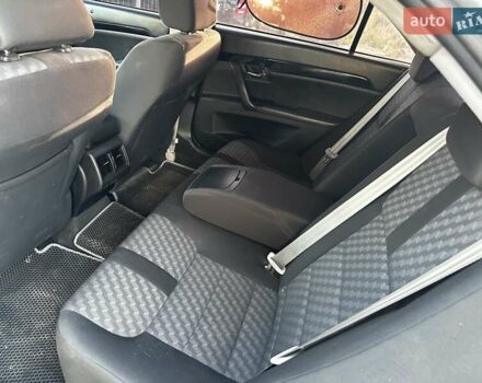 Серый Джили Emgrand 8 (EC8), объемом двигателя 2 л и пробегом 110 тыс. км за 5200 $, фото 7 на Automoto.ua