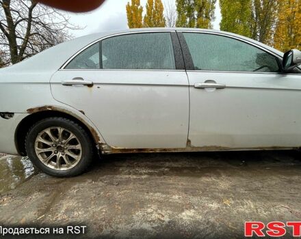 Серый Джили Emgrand 8 (EC8), объемом двигателя 2 л и пробегом 159 тыс. км за 2200 $, фото 3 на Automoto.ua