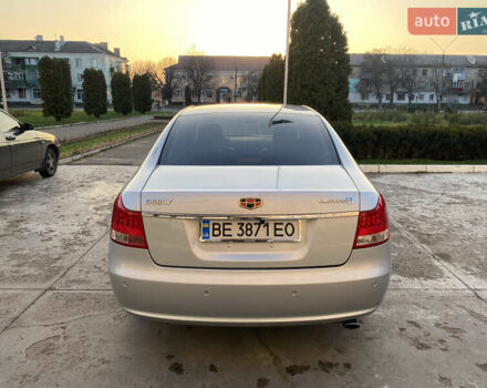 Сірий Джилі Emgrand 8 (EC8), об'ємом двигуна 2 л та пробігом 102 тис. км за 6300 $, фото 4 на Automoto.ua