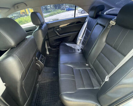 Сірий Джилі Emgrand 8 (EC8), об'ємом двигуна 2 л та пробігом 180 тис. км за 4000 $, фото 11 на Automoto.ua