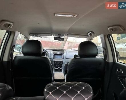 Білий Джилі Емгранд Х7, об'ємом двигуна 2.38 л та пробігом 155 тис. км за 3500 $, фото 16 на Automoto.ua