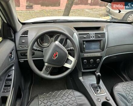 Білий Джилі Емгранд Х7, об'ємом двигуна 2.38 л та пробігом 155 тис. км за 3500 $, фото 12 на Automoto.ua