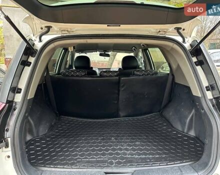 Білий Джилі Емгранд Х7, об'ємом двигуна 2.38 л та пробігом 155 тис. км за 3500 $, фото 15 на Automoto.ua