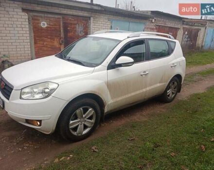 Белый Джили Эмгранд Х7, объемом двигателя 1.79 л и пробегом 364 тыс. км за 4000 $, фото 3 на Automoto.ua