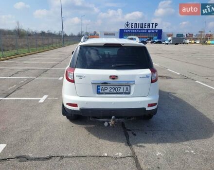 Белый Джили Эмгранд Х7, объемом двигателя 1.79 л и пробегом 119 тыс. км за 5200 $, фото 2 на Automoto.ua