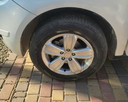 Белый Джили Эмгранд Х7, объемом двигателя 1.8 л и пробегом 177 тыс. км за 5450 $, фото 15 на Automoto.ua