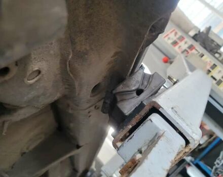 Белый Джили Эмгранд Х7, объемом двигателя 1.8 л и пробегом 177 тыс. км за 5450 $, фото 28 на Automoto.ua