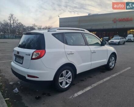 Білий Джилі Емгранд Х7, об'ємом двигуна 2 л та пробігом 105 тис. км за 5200 $, фото 7 на Automoto.ua