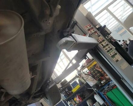 Белый Джили Эмгранд Х7, объемом двигателя 1.8 л и пробегом 177 тыс. км за 5450 $, фото 31 на Automoto.ua