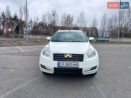 Джили Эмгранд Х7 2013 в Киеве на Automoto.ua Белый Джили Эмгранд Х7, объемом двигателя 2.4 л и пробегом 99 тыс. км за 6699 $, фото 1 на Automoto.ua