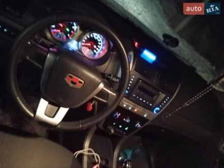 Білий Джилі Емгранд Х7, об'ємом двигуна 1.79 л та пробігом 180 тис. км за 4699 $, фото 1 на Automoto.ua