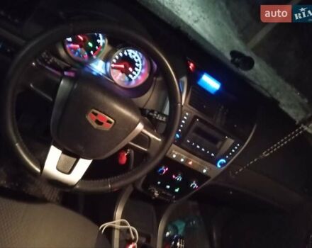 Белый Джили Эмгранд Х7, объемом двигателя 1.79 л и пробегом 180 тыс. км за 4699 $, фото 1 на Automoto.ua