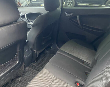 Черный Джили Эмгранд Х7, объемом двигателя 2.4 л и пробегом 125 тыс. км за 5500 $, фото 8 на Automoto.ua