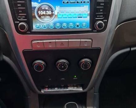 Черный Джили Эмгранд Х7, объемом двигателя 2.4 л и пробегом 120 тыс. км за 7500 $, фото 7 на Automoto.ua