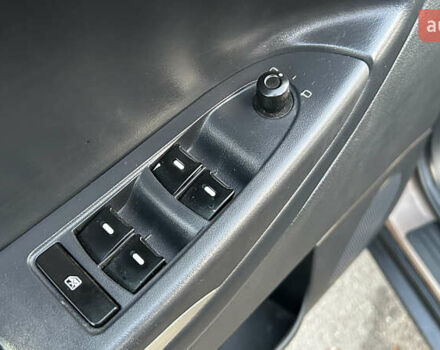 Коричневый Джили Эмгранд Х7, объемом двигателя 2 л и пробегом 268 тыс. км за 4799 $, фото 9 на Automoto.ua