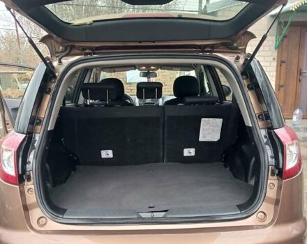 Коричневый Джили Эмгранд Х7, объемом двигателя 1.8 л и пробегом 150 тыс. км за 5500 $, фото 10 на Automoto.ua