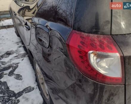 Джили Эмгранд Х7 2014 в Днепре (Днепропетровске) на Automoto.ua Красный Джили Эмгранд Х7, объемом двигателя 1.8 л и пробегом 212 тыс. км за 4100 $, фото 18 на Automoto.ua