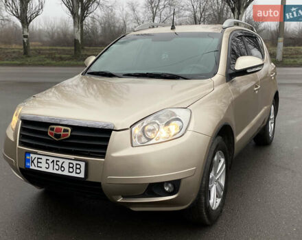 Желтый Джили Эмгранд Х7, объемом двигателя 1.8 л и пробегом 145 тыс. км за 5500 $, фото 4 на Automoto.ua